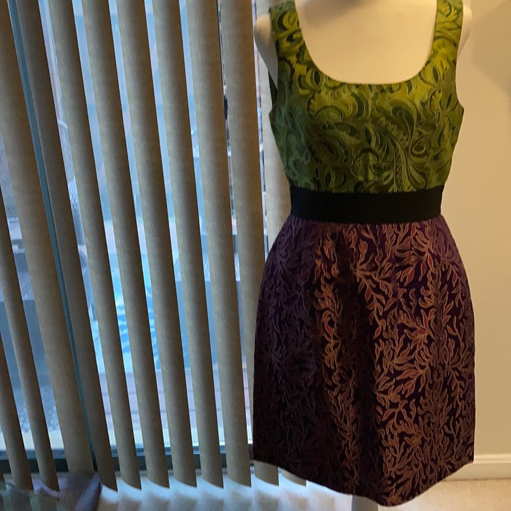NWOT Phoebe Couture M dress